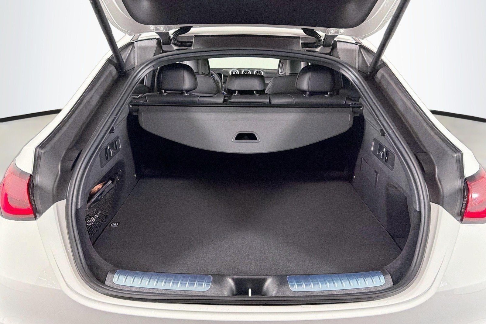 New 2027 Polar White Mercedes-Benz GLC 300 4MATIC® Coupe image 22