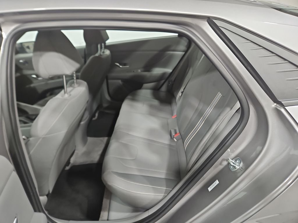 Used 2023 Silver Hyundai SEL image 24