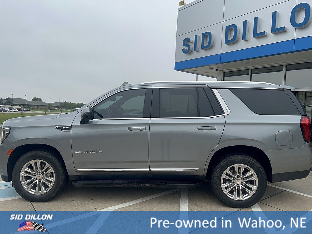Used 2023 Sterling Metallic GMC SLT image 2