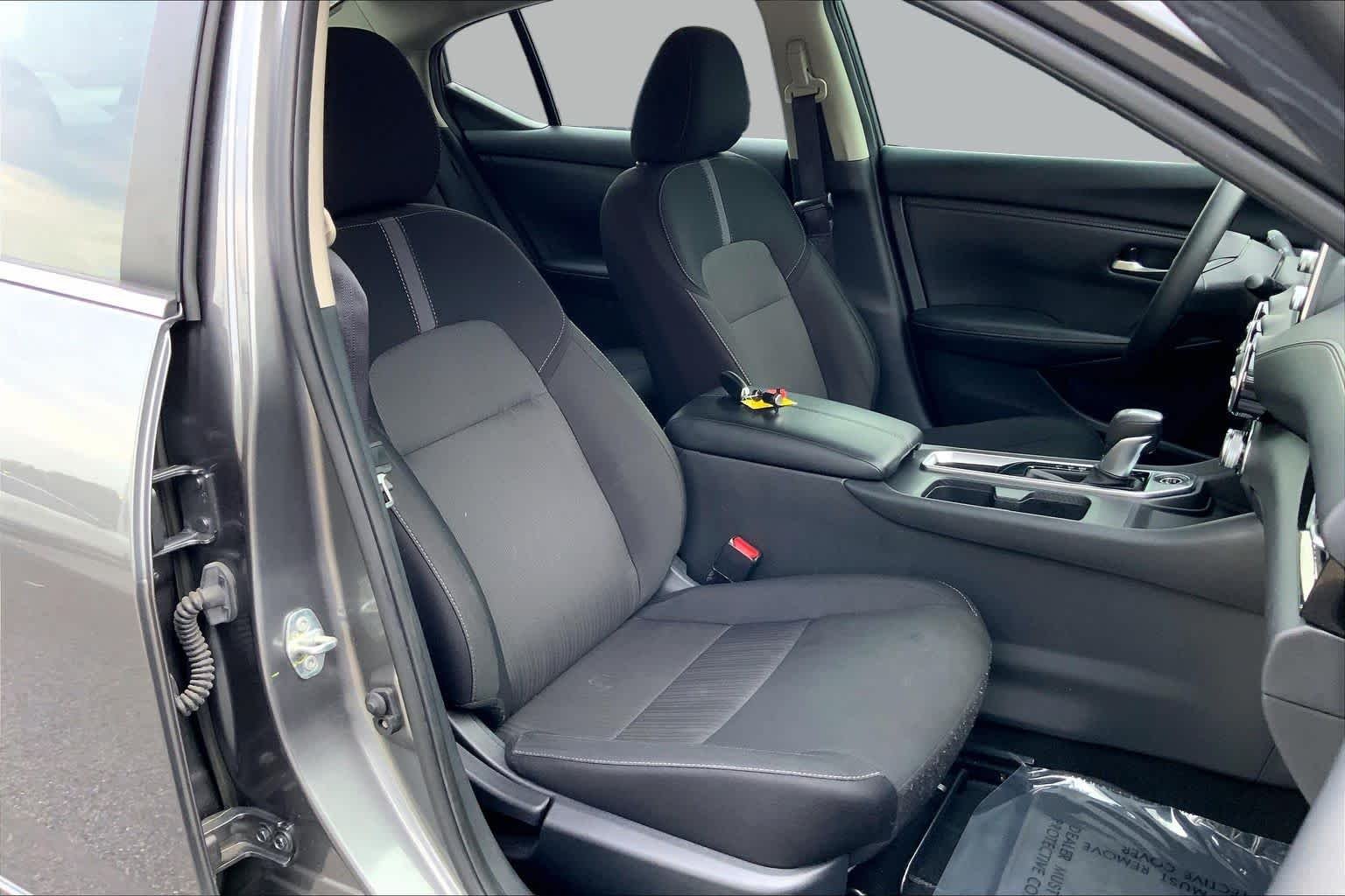 Used 2025 Gun Metallic Nissan SV image 8