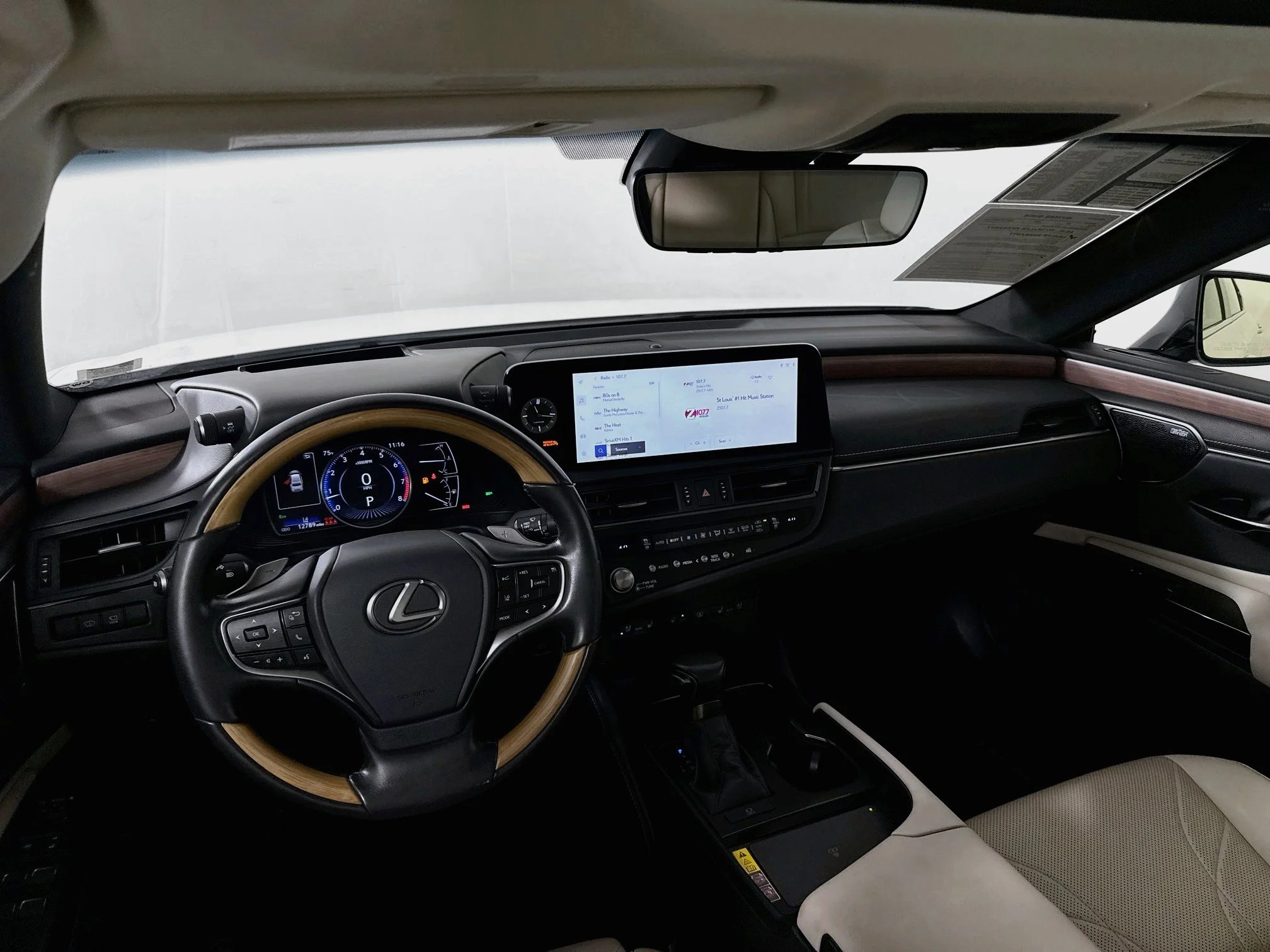 Certified Used 2025 Eminent White Pearl Lexus 350 Ultra Luxury image 24