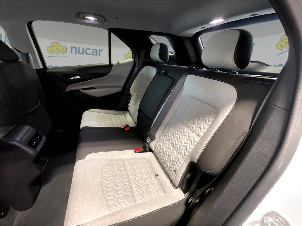 Used 2024 Summit White Chevrolet LT image 15