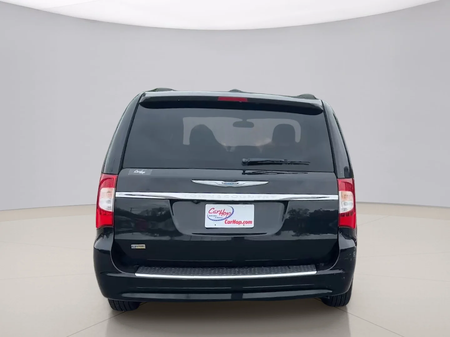 Used 2015 Black Chrysler TOURING image 5