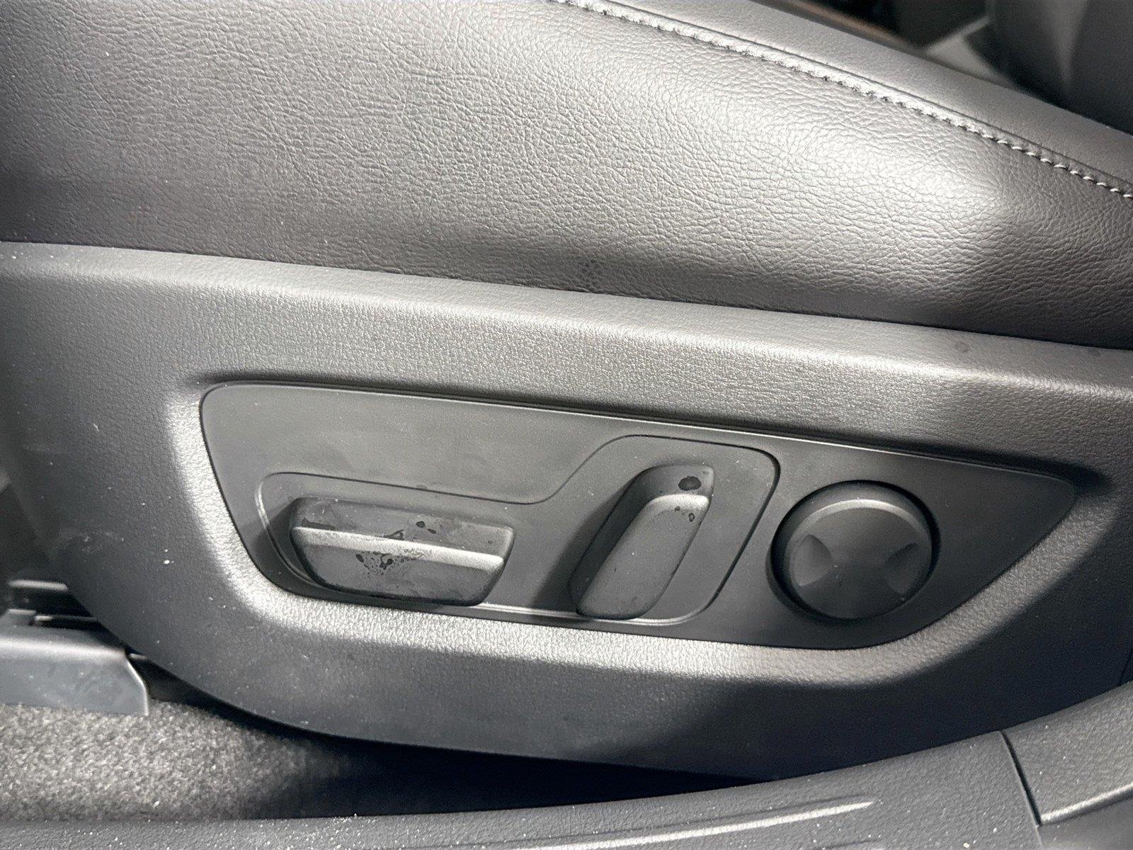 New 2026 Machine Gray Metallic Mazda Premium image 31