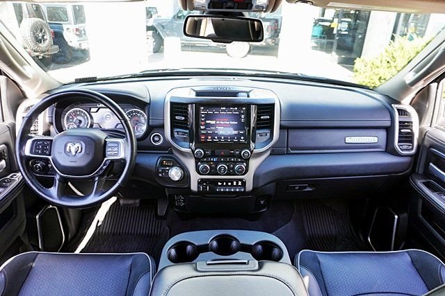 Used 2021 Silver Ram Laramie image 29