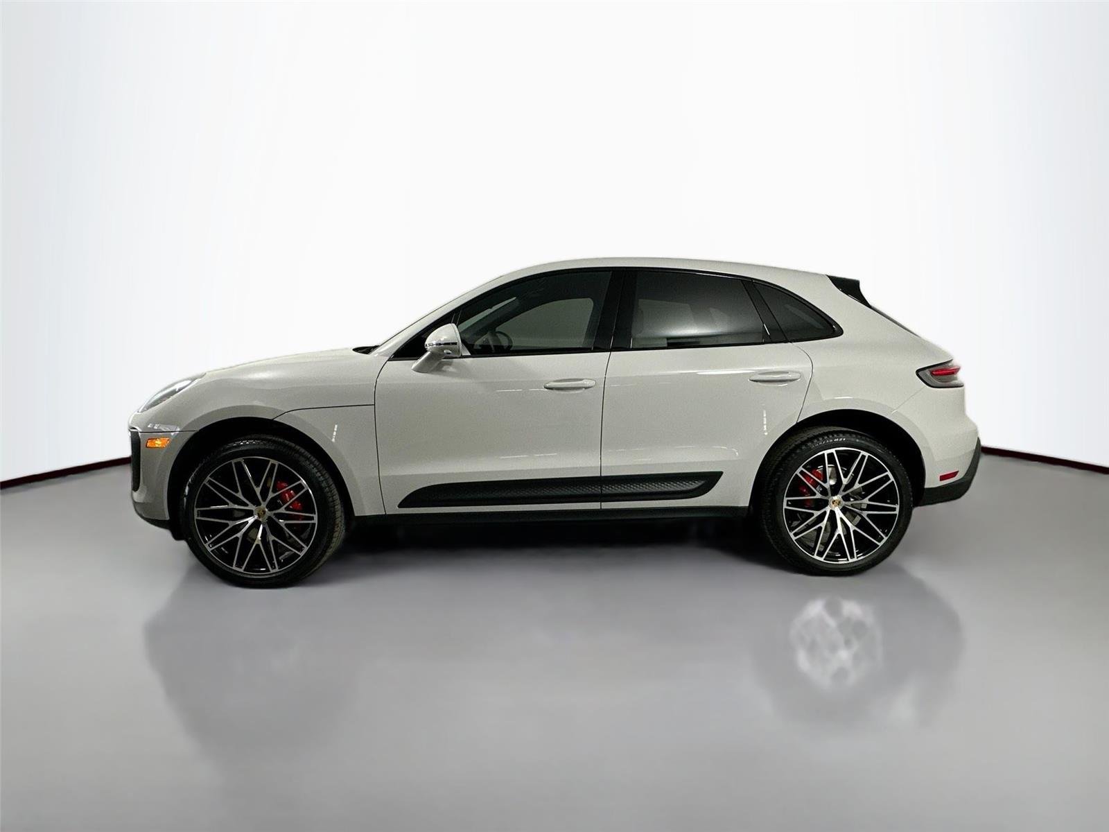 New 2026 Chalk Porsche S image 2