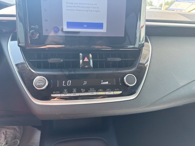 Used 2025  Toyota LE image 34