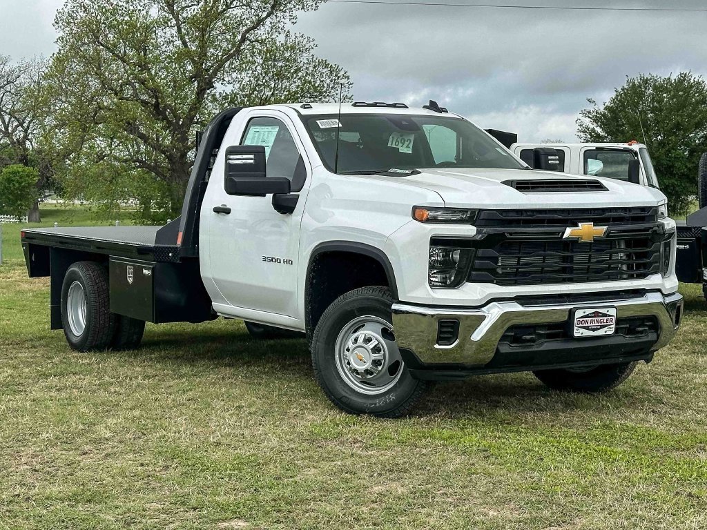 2026 Chevrolet Silverado 3500 Chassis Cab Work Truck