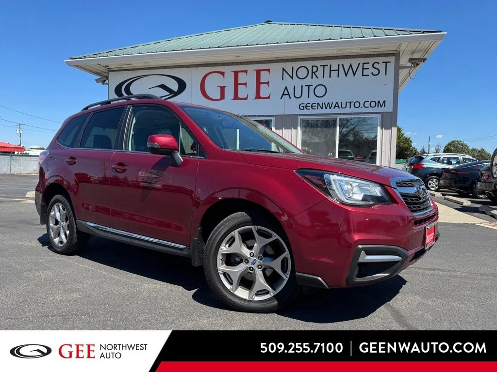 Used 2018 Red Subaru 2.5i Touring image 1
