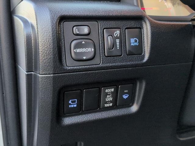Certified Used 2022 ICE CAP Toyota  image 17