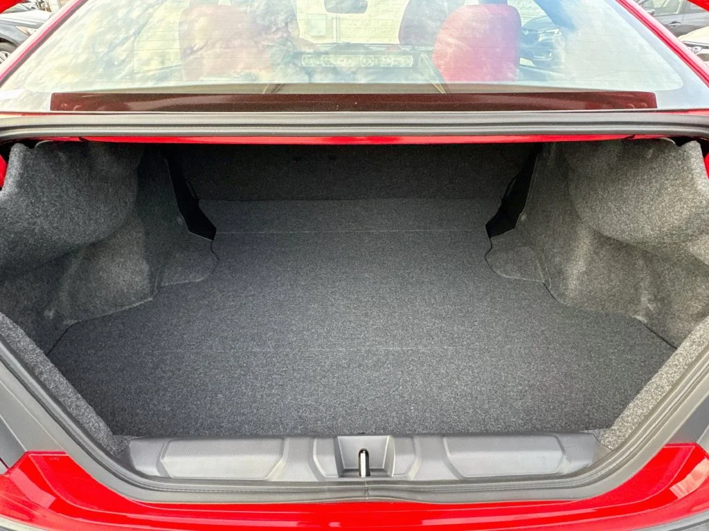 New 2026 IGNITION RED Subaru Limited image 32