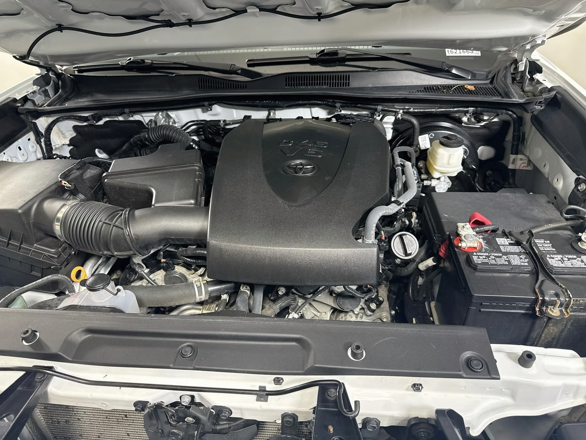 Certified Used 2023 Ice Cap Toyota SR5 image 28