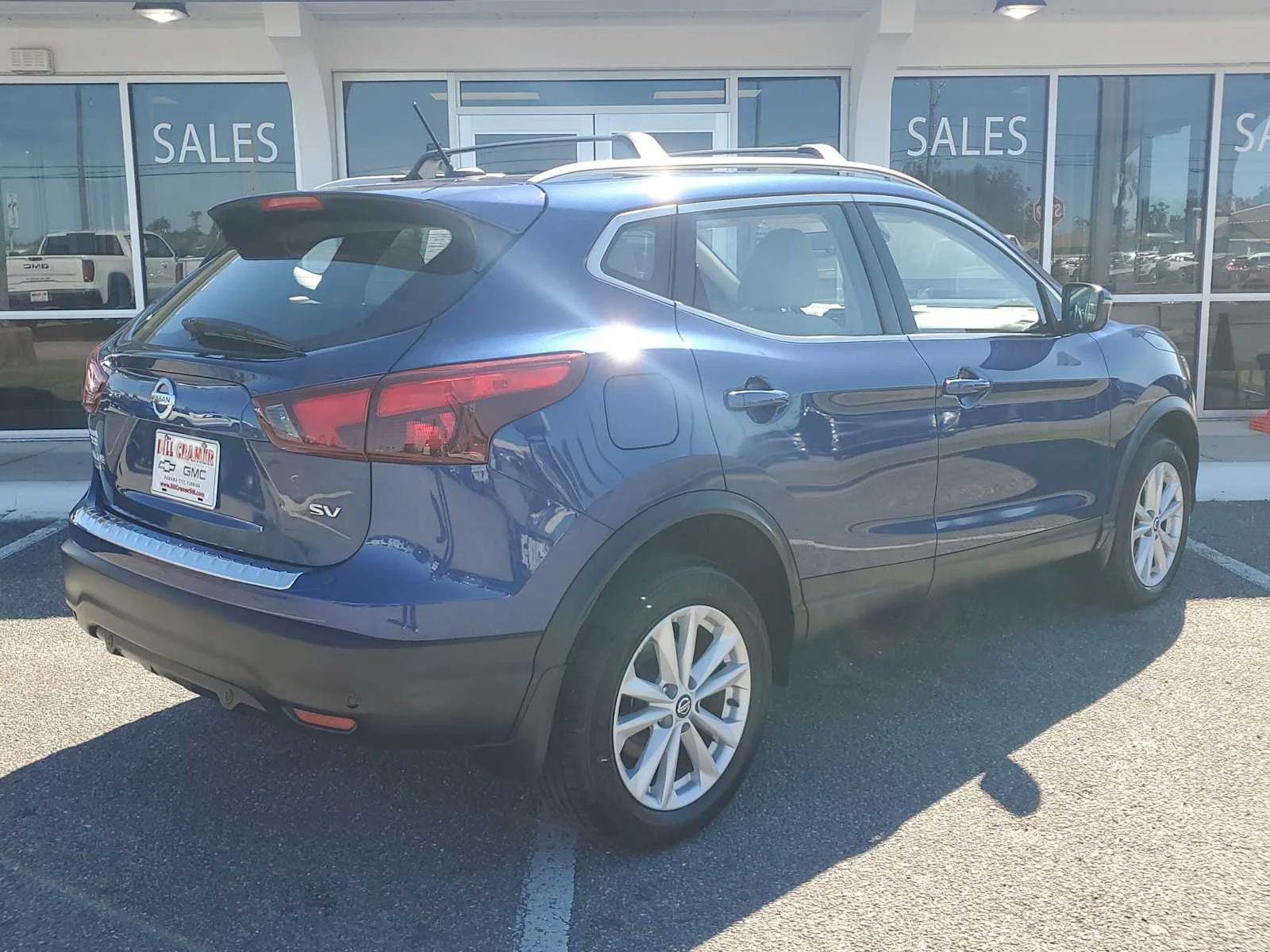 Used 2019  Nissan SV image 7