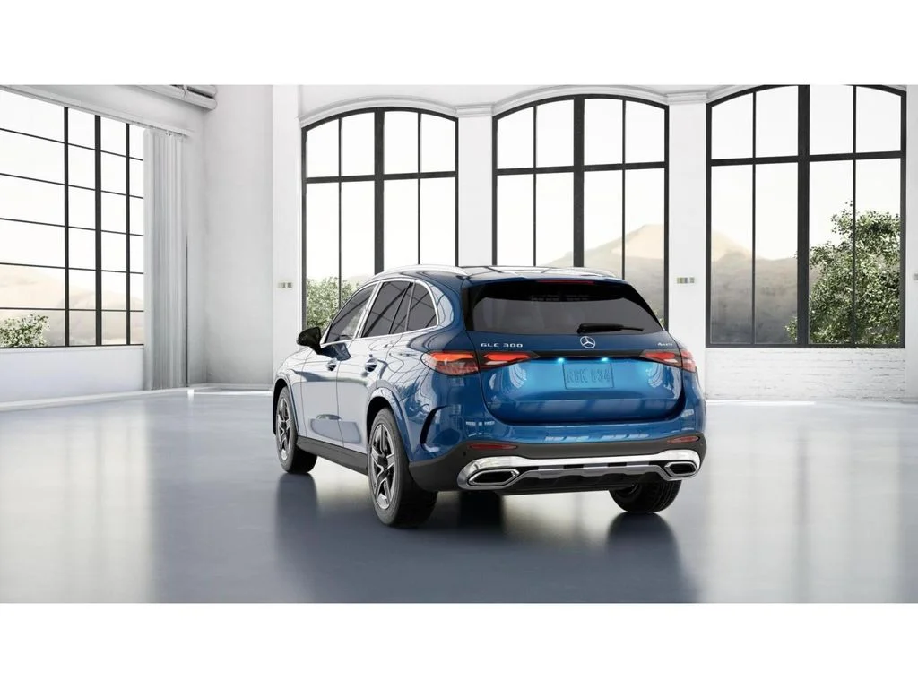 New 2027 Blue Mercedes-Benz GLC 300 image 27