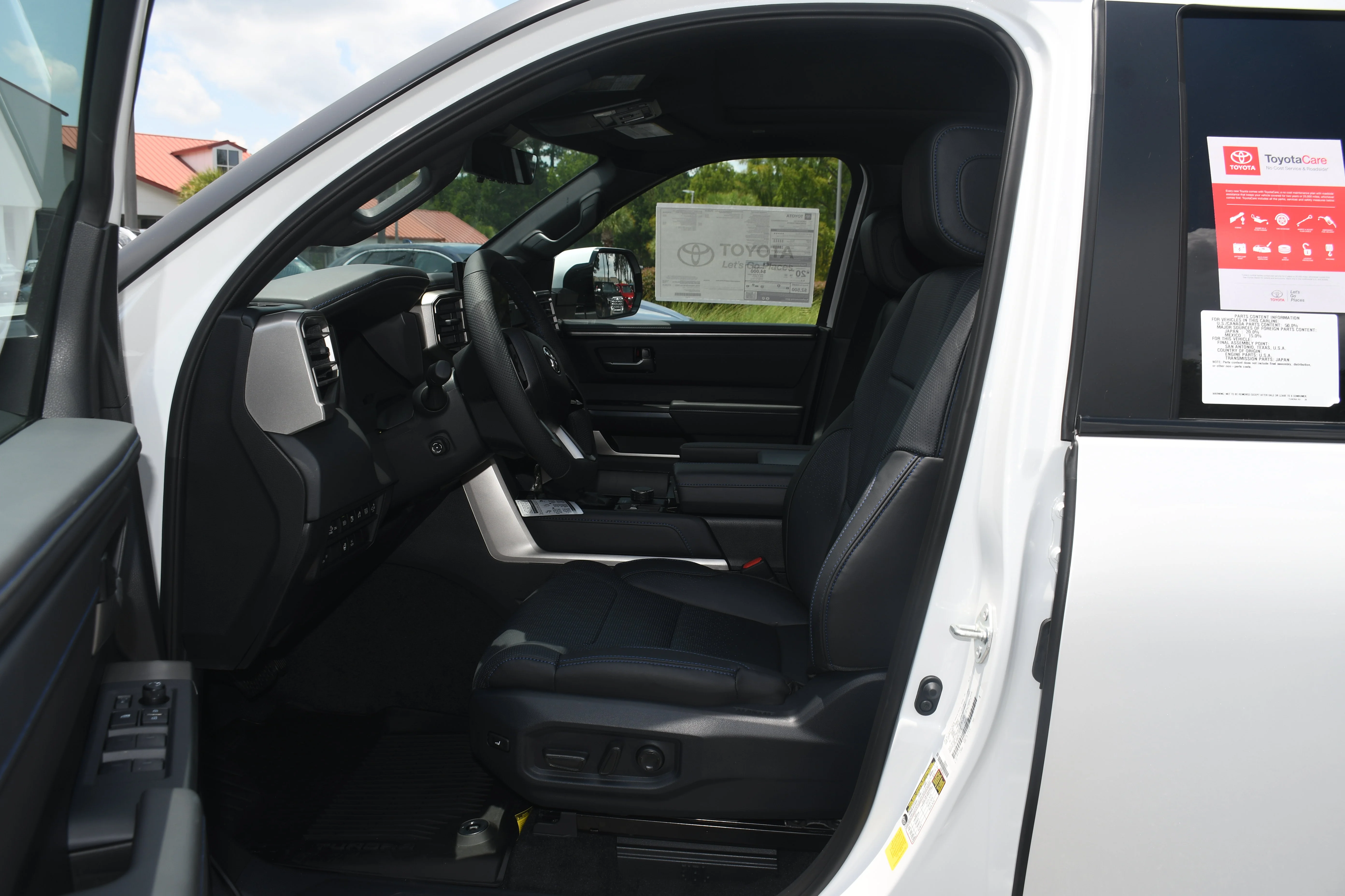 New 2026 Wind Chill Pearl Toyota Platinum i-FORCE MAX image 3