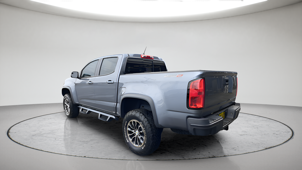 Used 2022 Gray Chevrolet ZR2 image 5