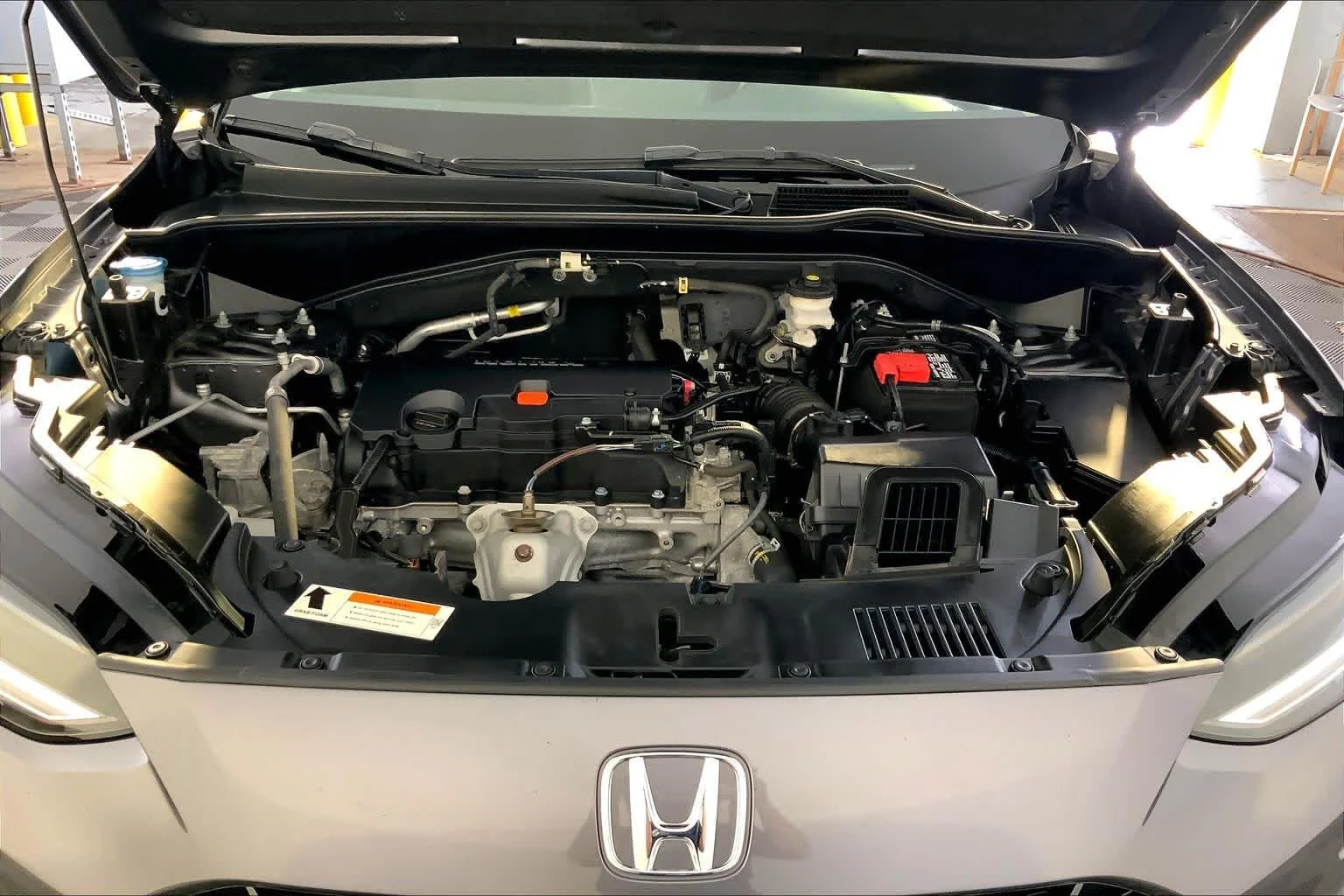 Used 2024 Modern Steel Metallic Honda EX-L image 30