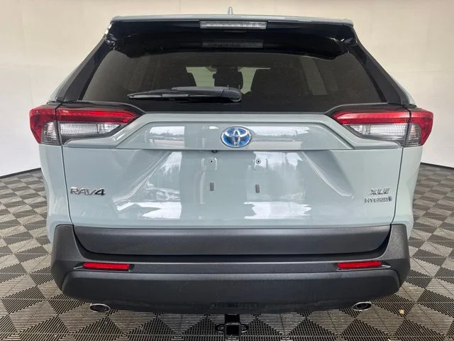 Used 2019 Lunar Toyota XLE image 22