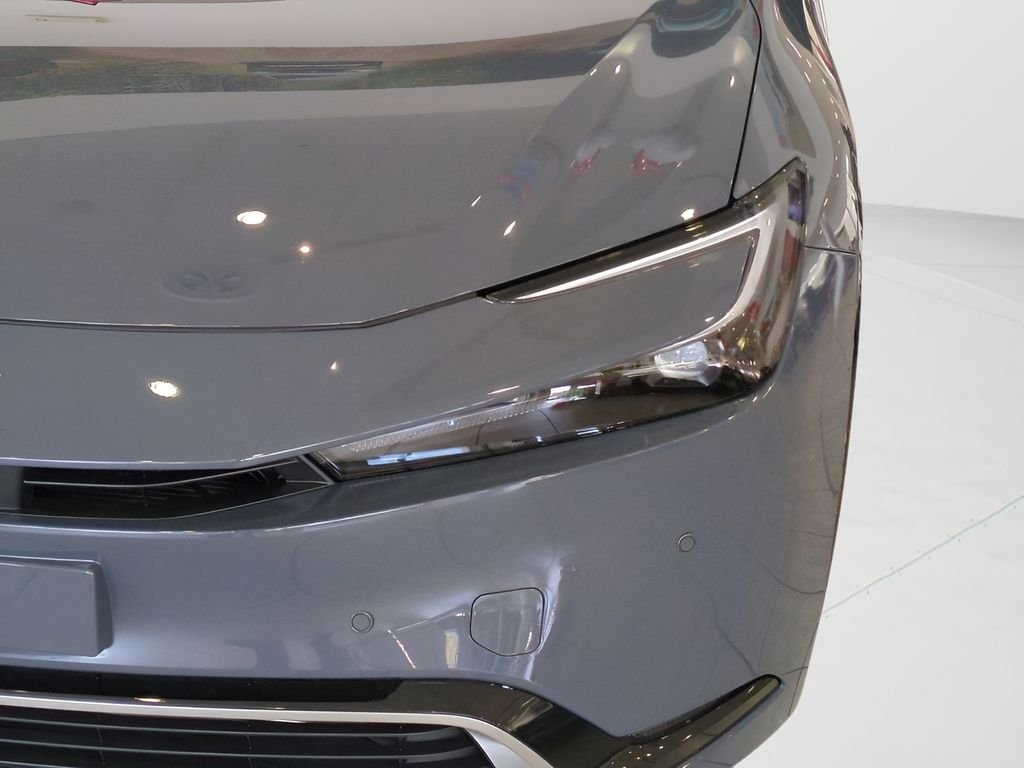 New 2026 Guardian Gray Toyota  XSE image 10
