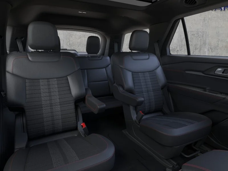 2026 Ford Explorer ST-Line - Photo 11