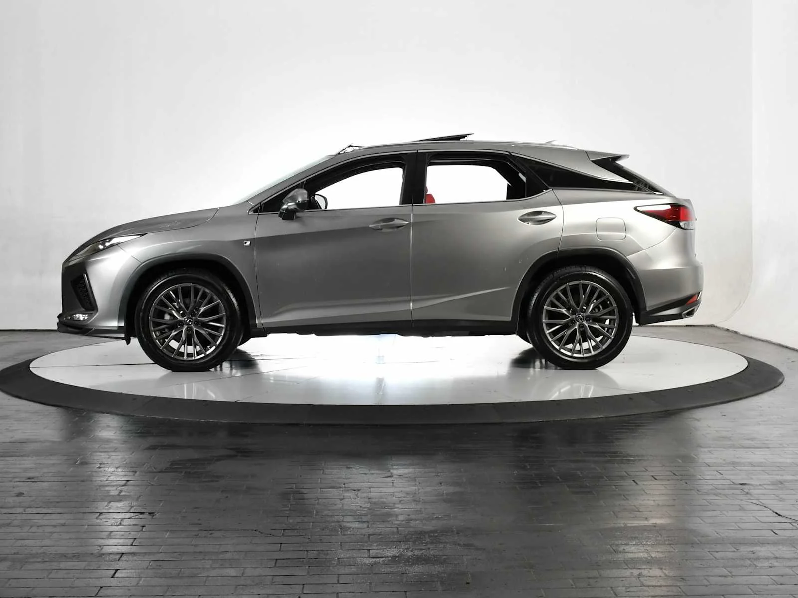 Used 2020 Atomic Silver Lexus F SPORT Performance image 2