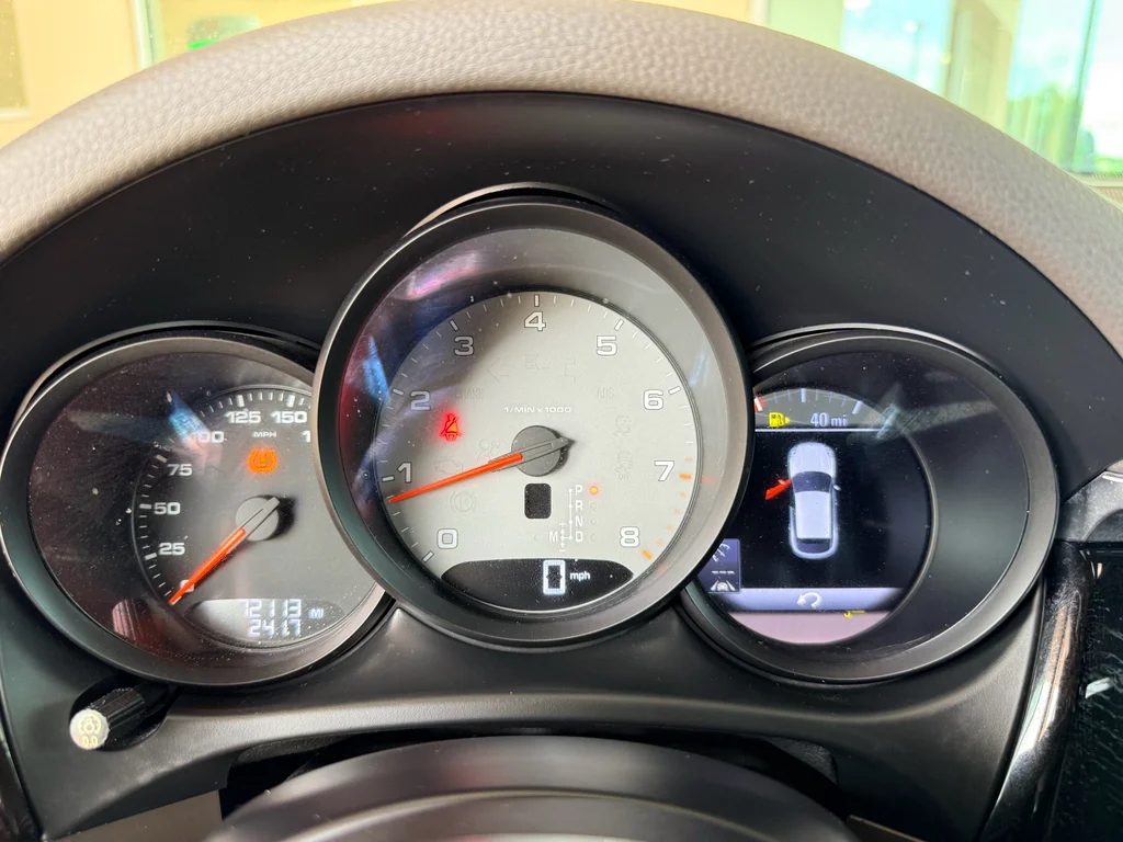 Used 2019 White Porsche S image 22