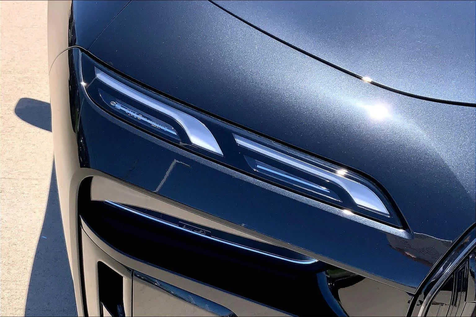 New 2026 Black Sapphire Metallic BMW 760i xDrive image 13