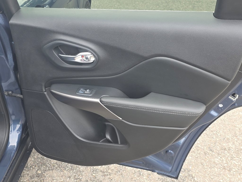 2020 Jeep Cherokee Limited - Photo 23