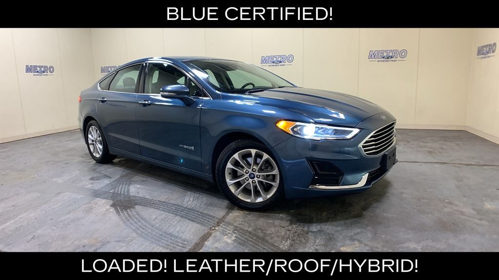 2019 Ford Fusion SEL's photo