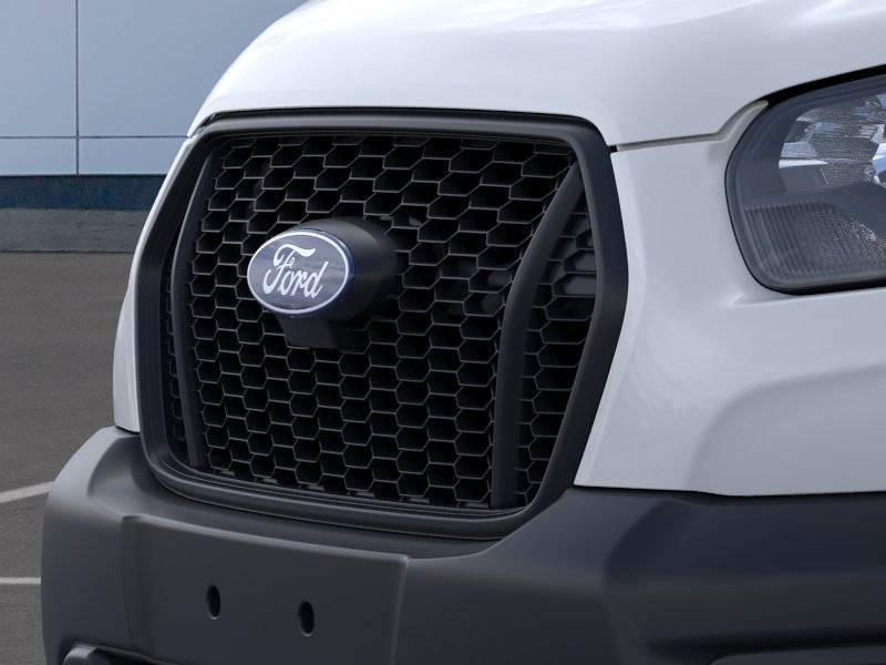 New 2026 Oxford White Ford  image 18