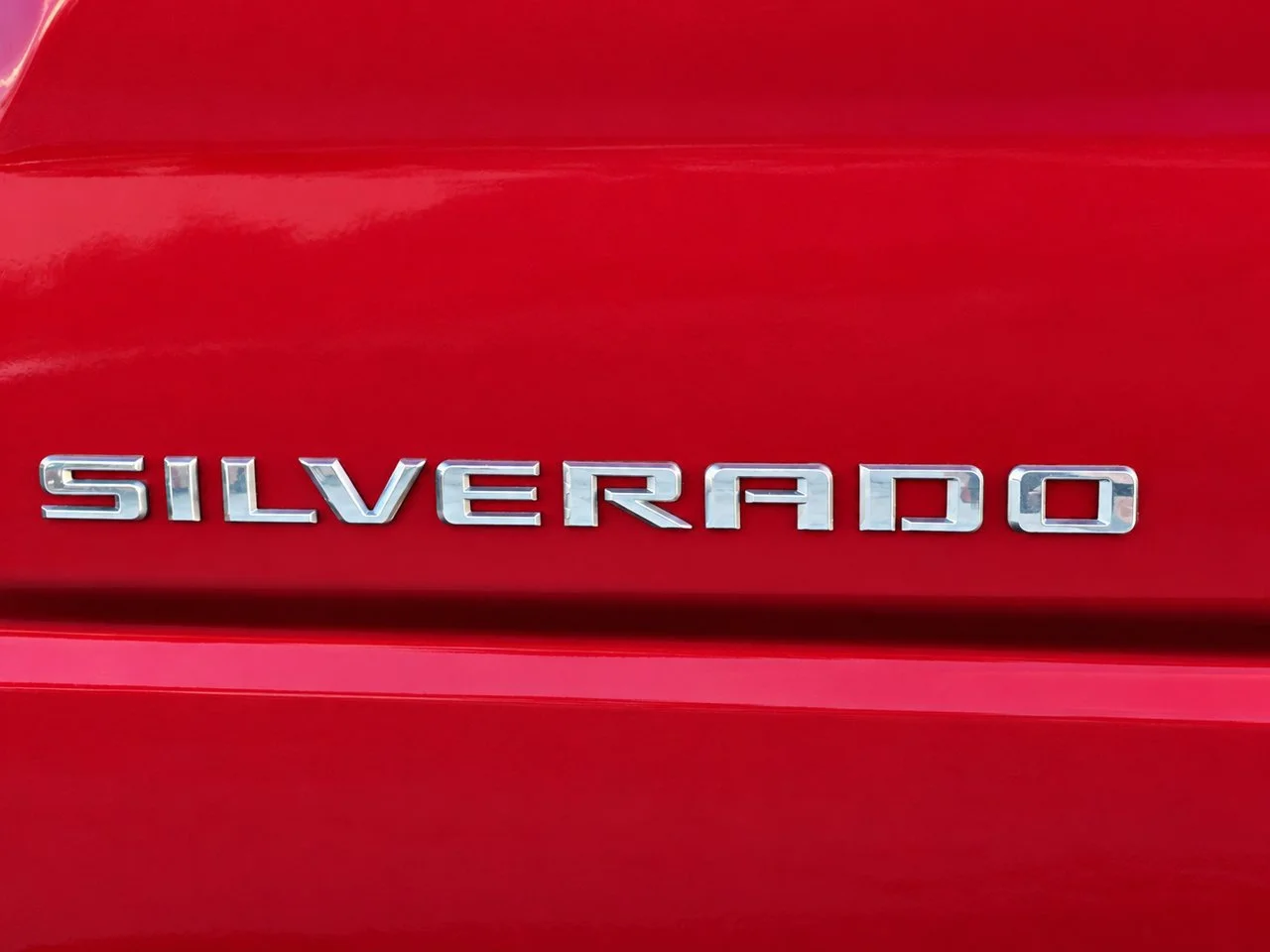 Used 2024 Radiant Red Tintcoat Chevrolet LT Trail Boss image 11