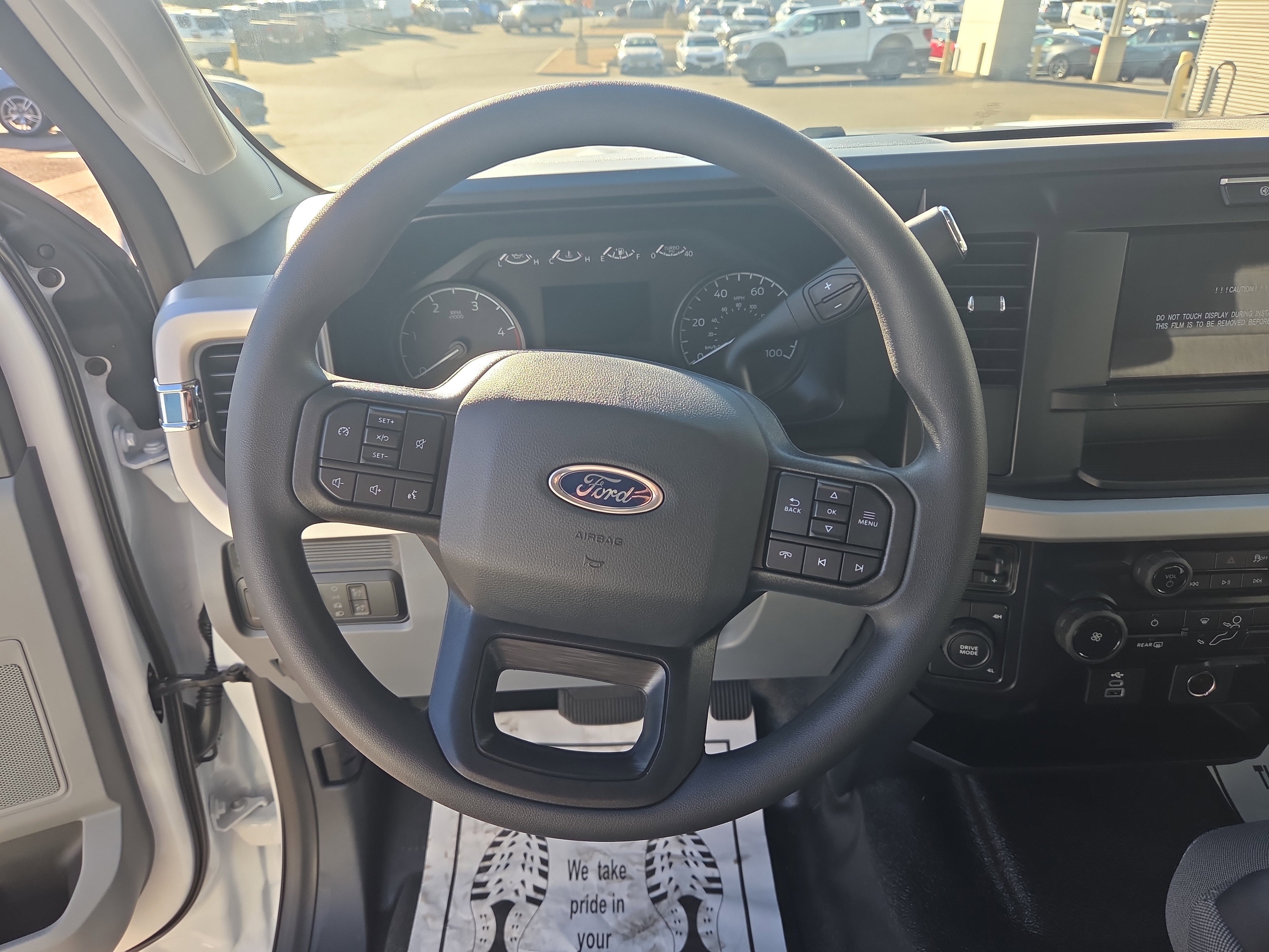 2026 Ford F-350 Super Duty XL - Photo 16
