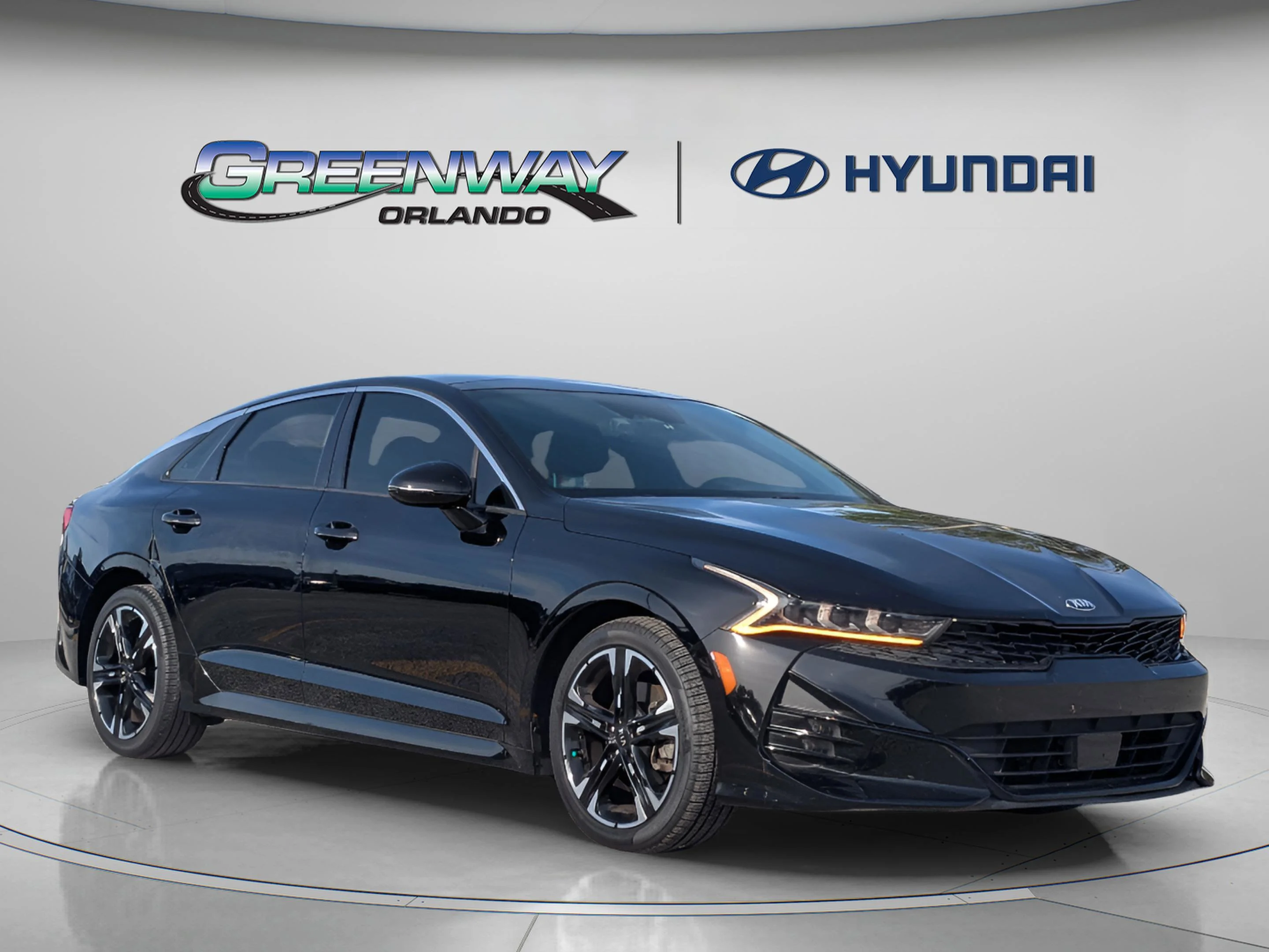 2021 Kia Optima GT-Line FWD's photo