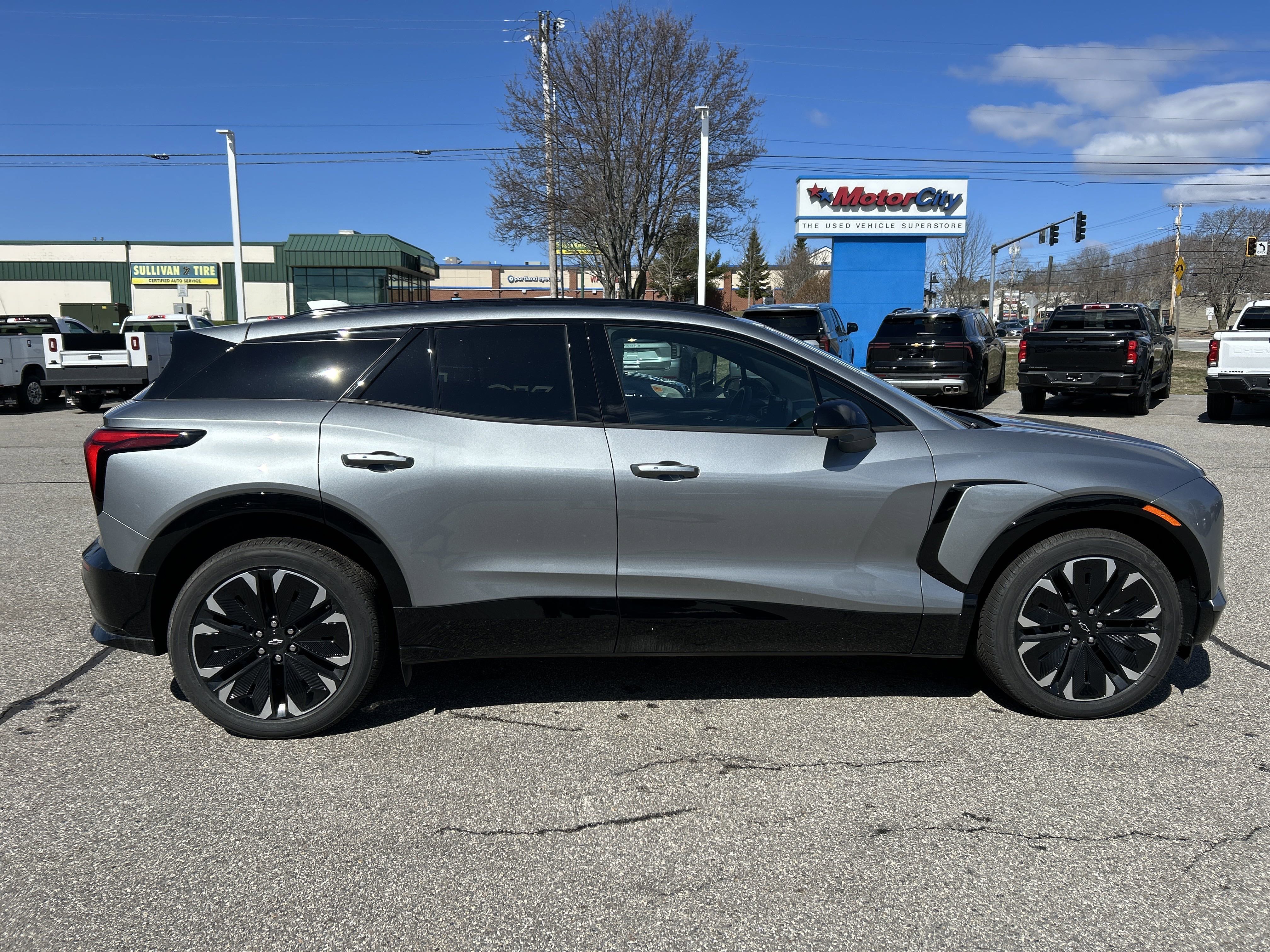 2025 Chevrolet Blazer EV RS - Photo 7