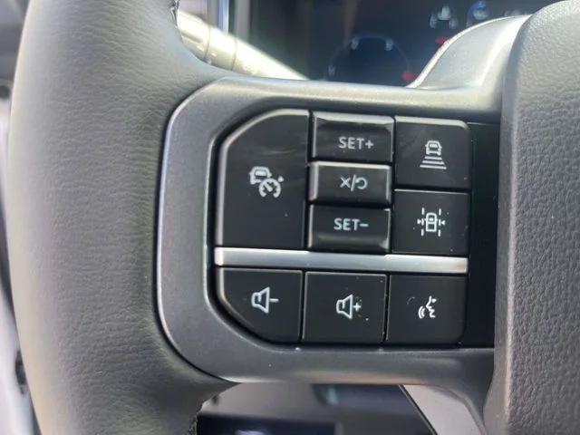 New 2026 Oxford White Ford Lariat image 17