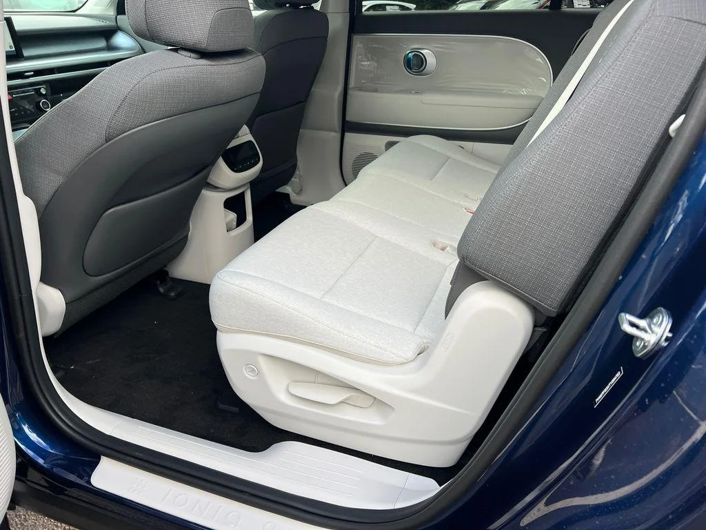 2026 Hyundai IONIQ 9 SE - Photo 21
