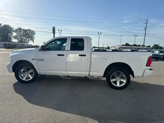 Used 2017 Bright White Clearcoat Ram Tradesman image 30