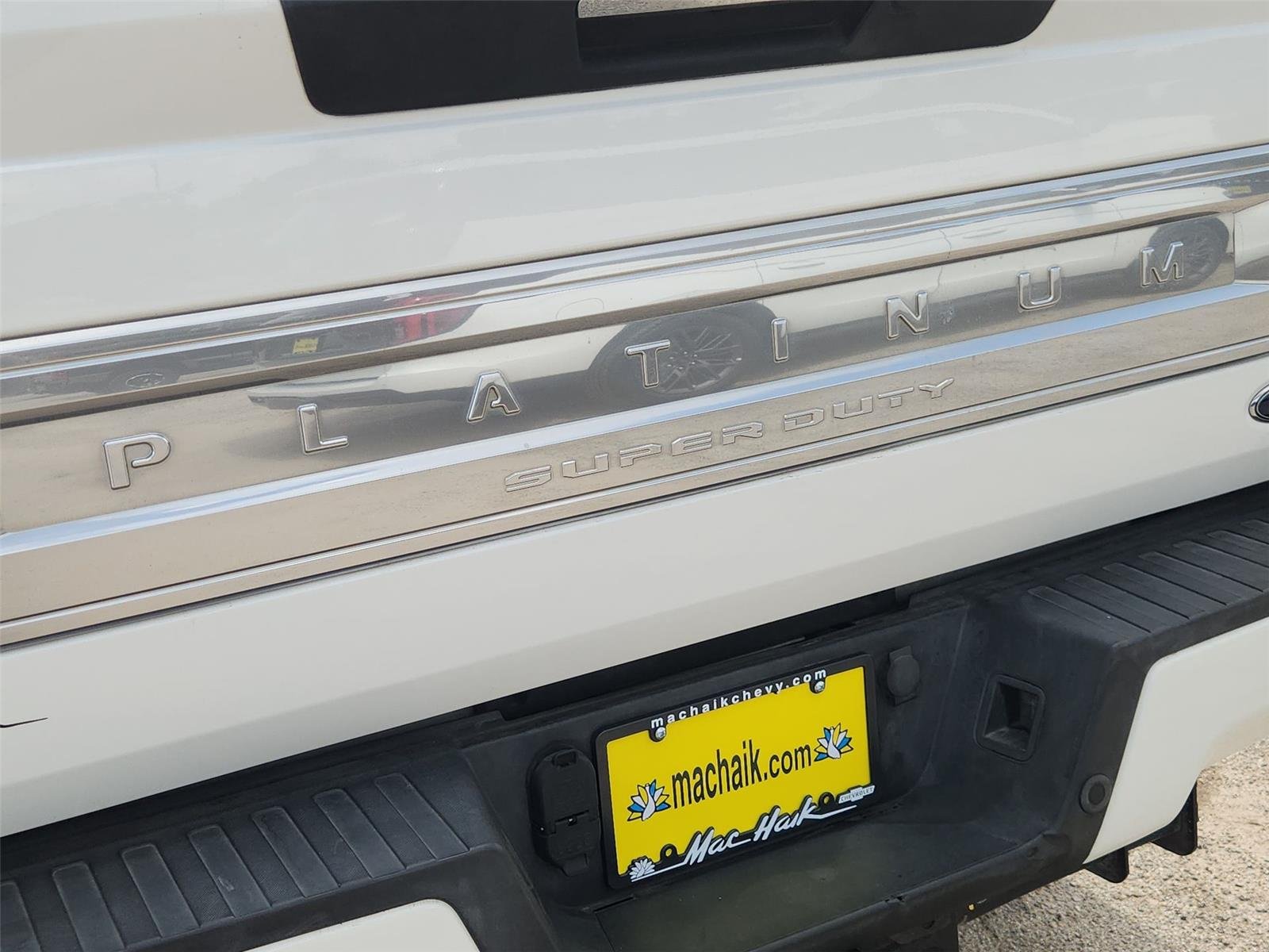 Used 2021 White Ford Platinum image 32