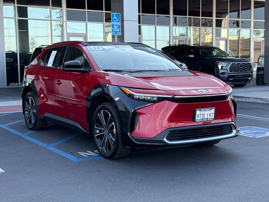 2024 Toyota bZ4X Limited
