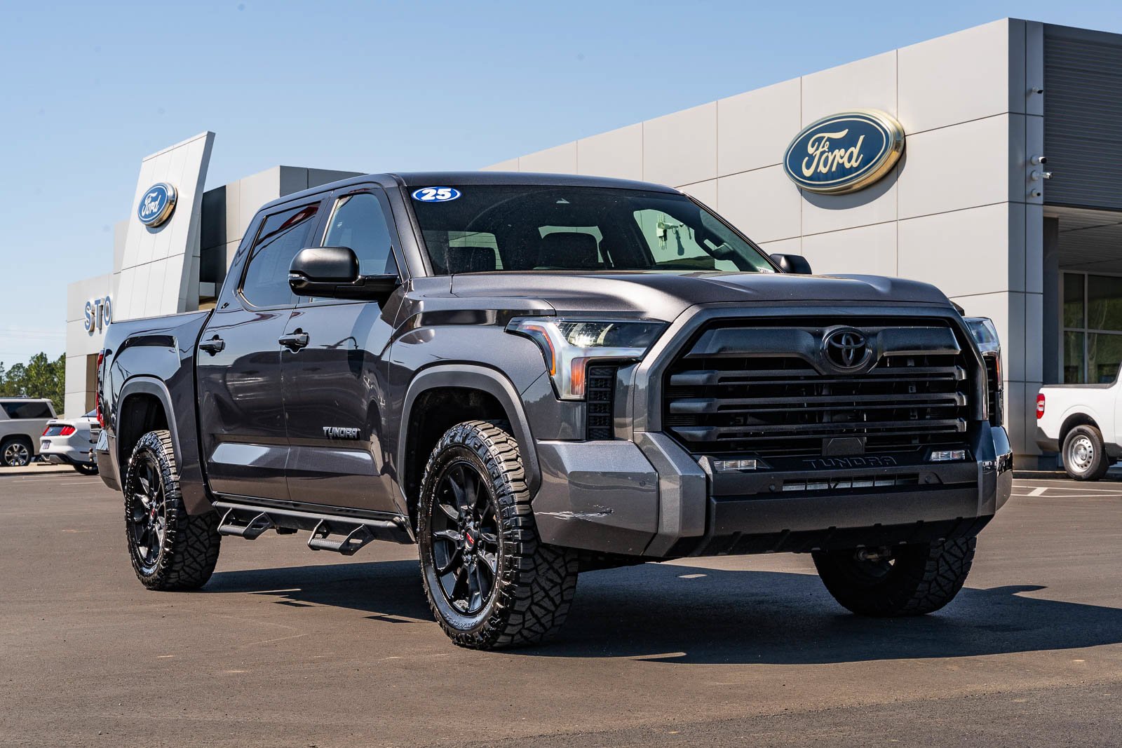 2025 Toyota Tundra 4WD