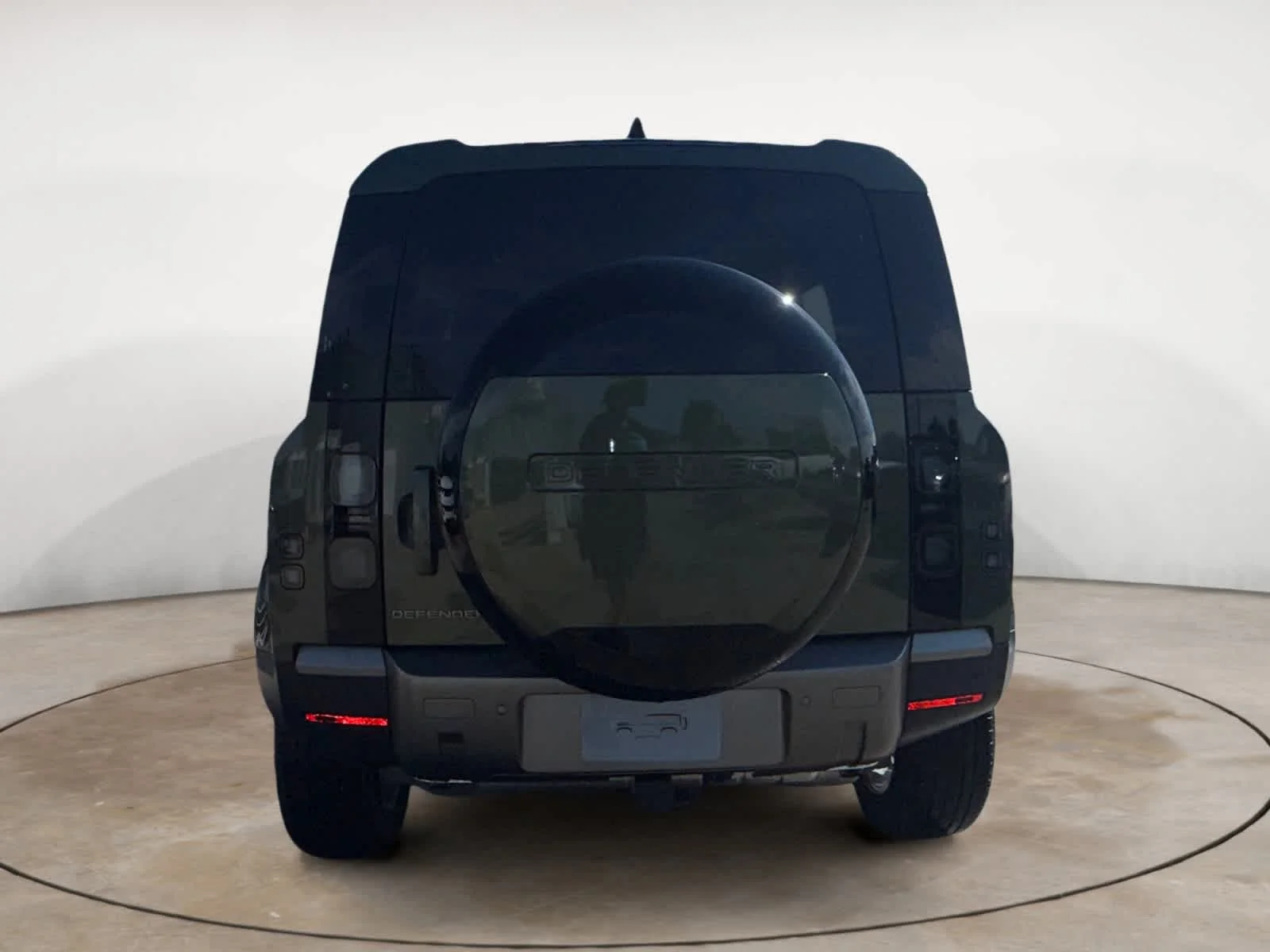 New 2026 Woolstone Green Land Rover S image 4