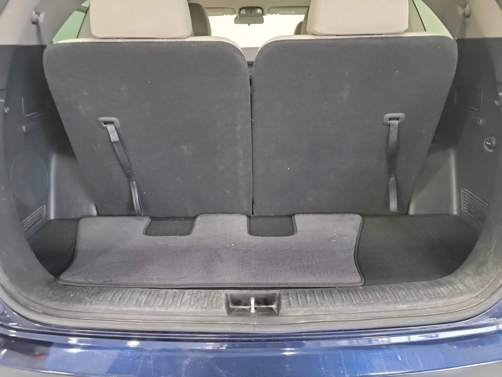 Used 2019 Blaze Blue Kia LX V6 image 24