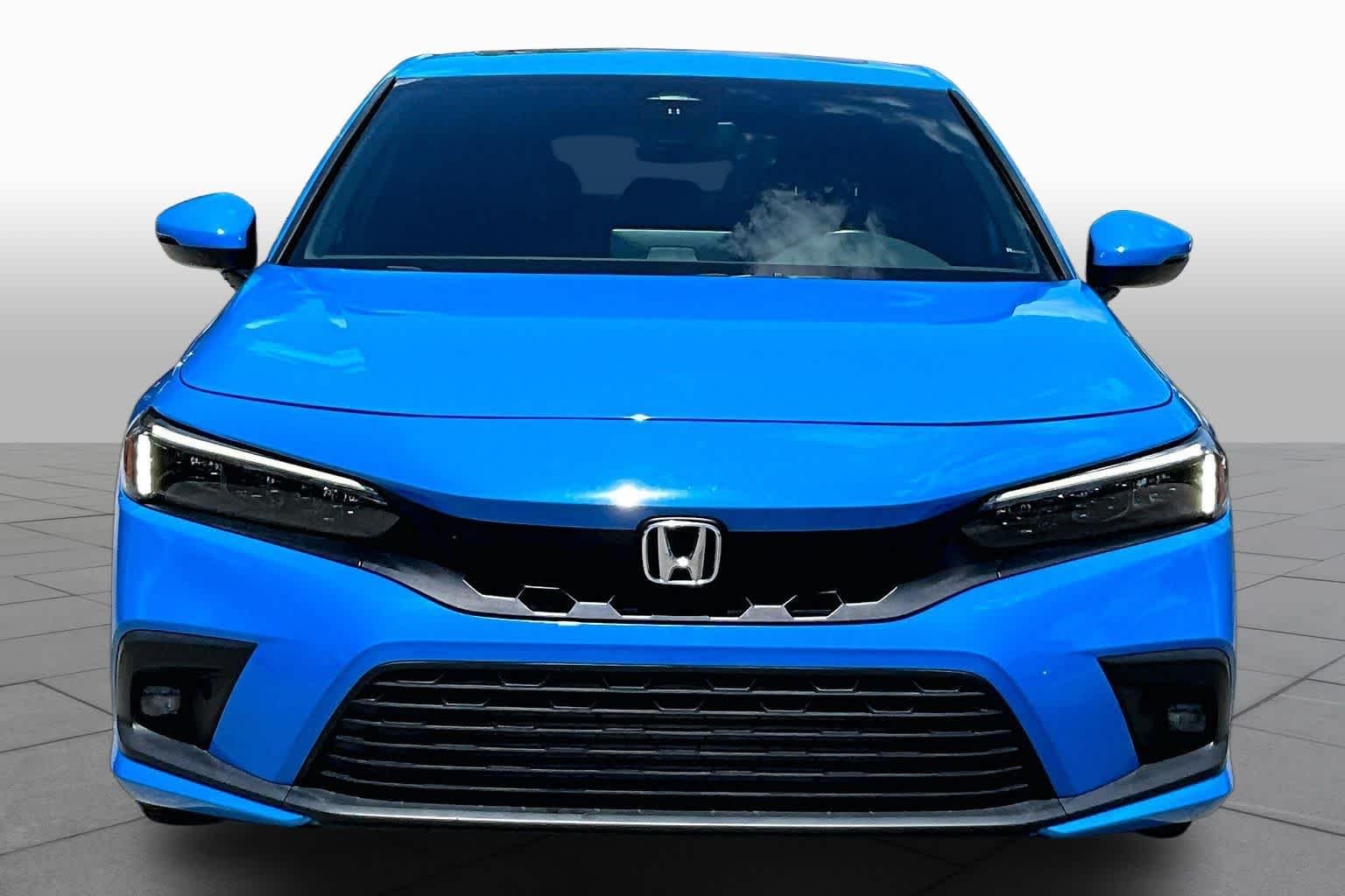 Used 2024 Boost Blue Pearl Honda Sport Touring image 4