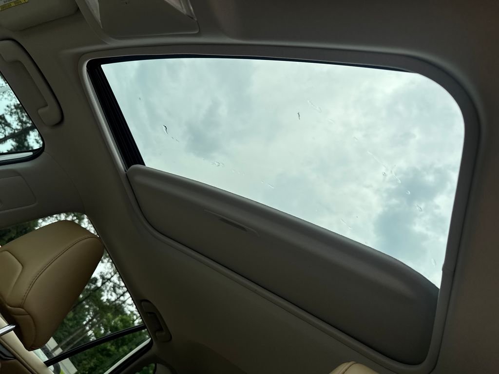 Used 2022 White Toyota Limited image 17