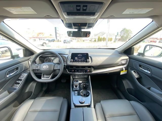 2026 Nissan Rogue SV - Photo 10