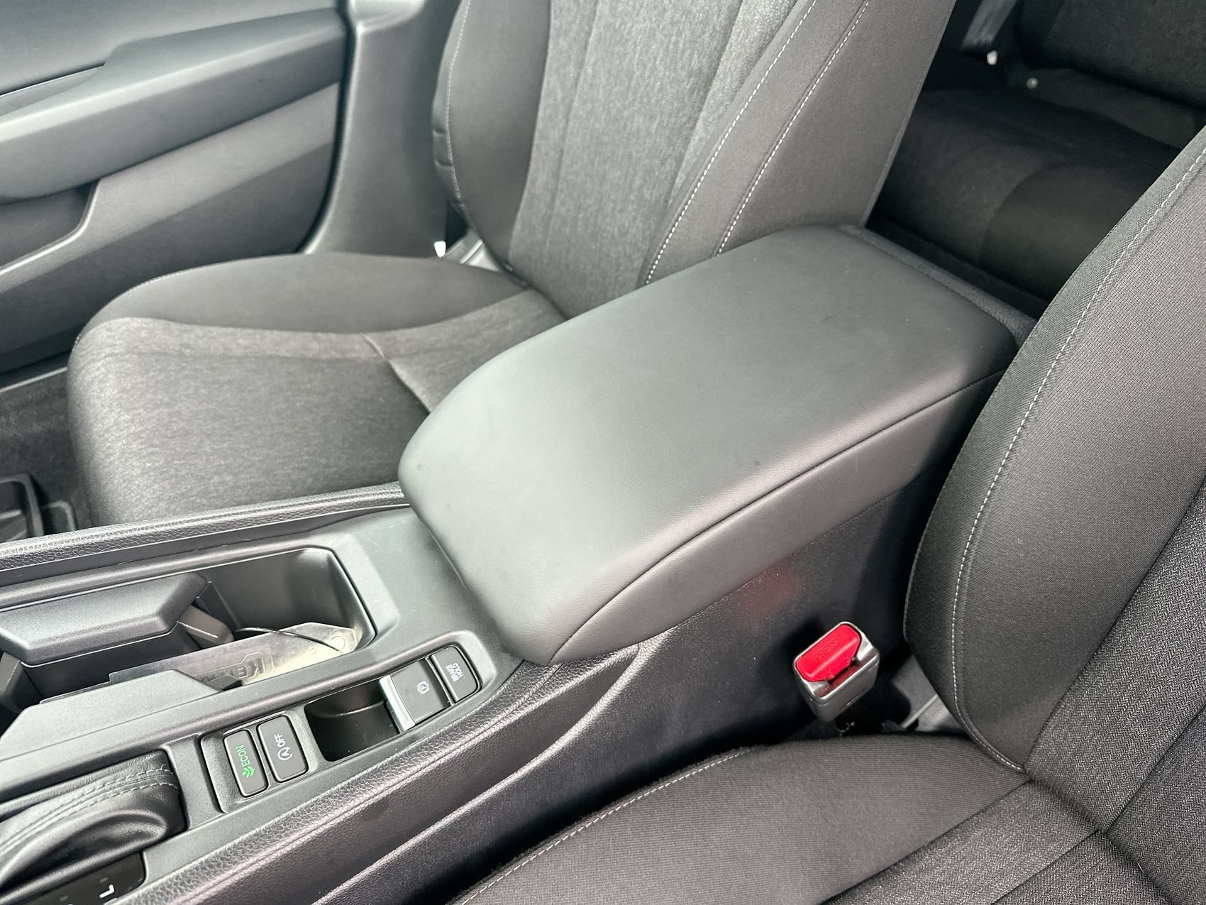 Used 2026 Silver Honda SE image 20