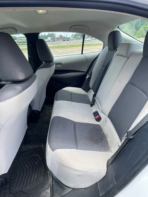 Used 2023 White Toyota LE image 10