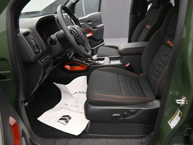 2025 Nissan Frontier PRO-X - Photo 27