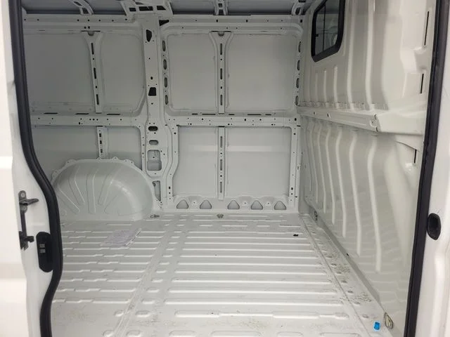 New 2026 Bright White Clear-Coat Exterior Paint RAM Low Roof image 11