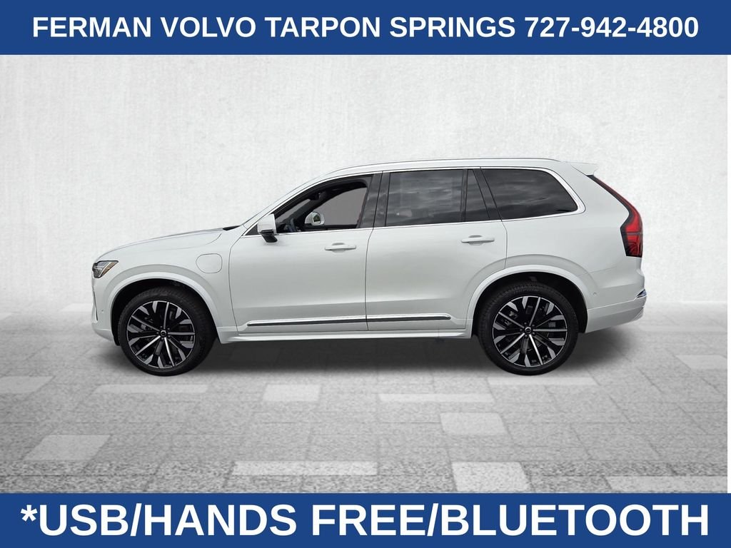 New 2026 Crystal White Volvo Plus image 7